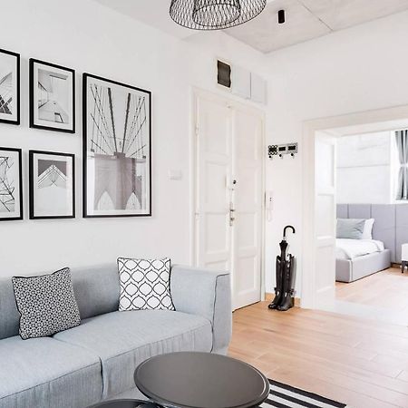 Hostgost Selected Suites - Molerova 9 Beograd Eksteriør bilde